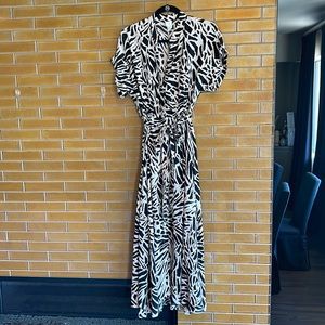 H&M animal print dress
